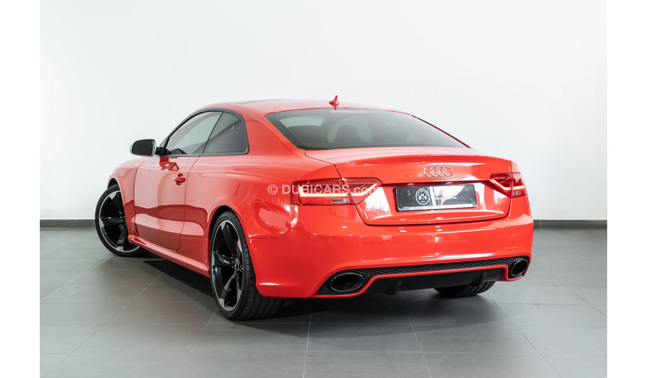 أودي RS5 2013 Audi RS5 Coupe / Full-Service History