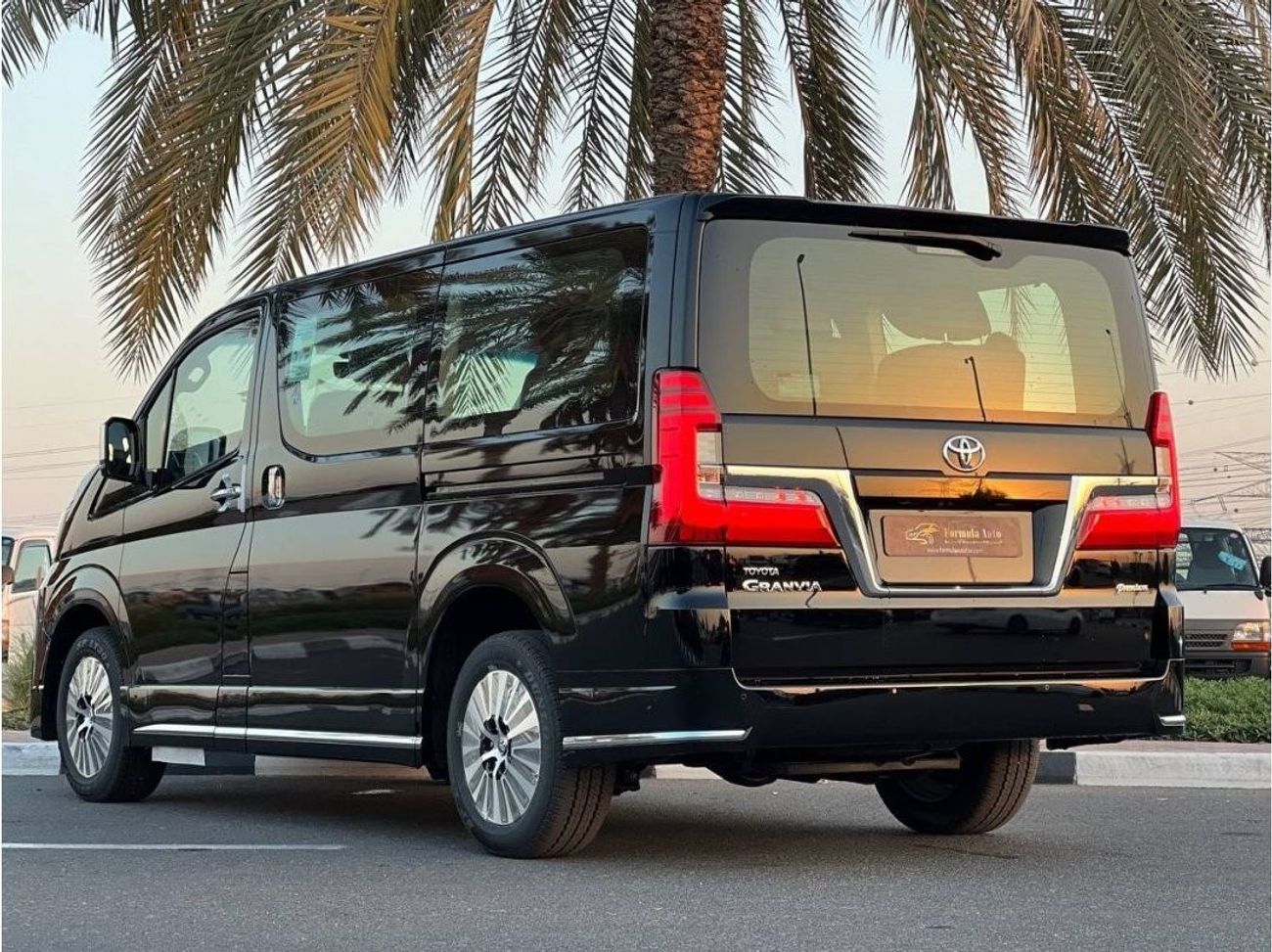 تويوتا جرافينا 3.5L V6 PTR A/T // 2024 // PREMIUM VIP FULL OPTION WITH RADAR , 360 CAMERA // SPECIAL OFFER // BY FO