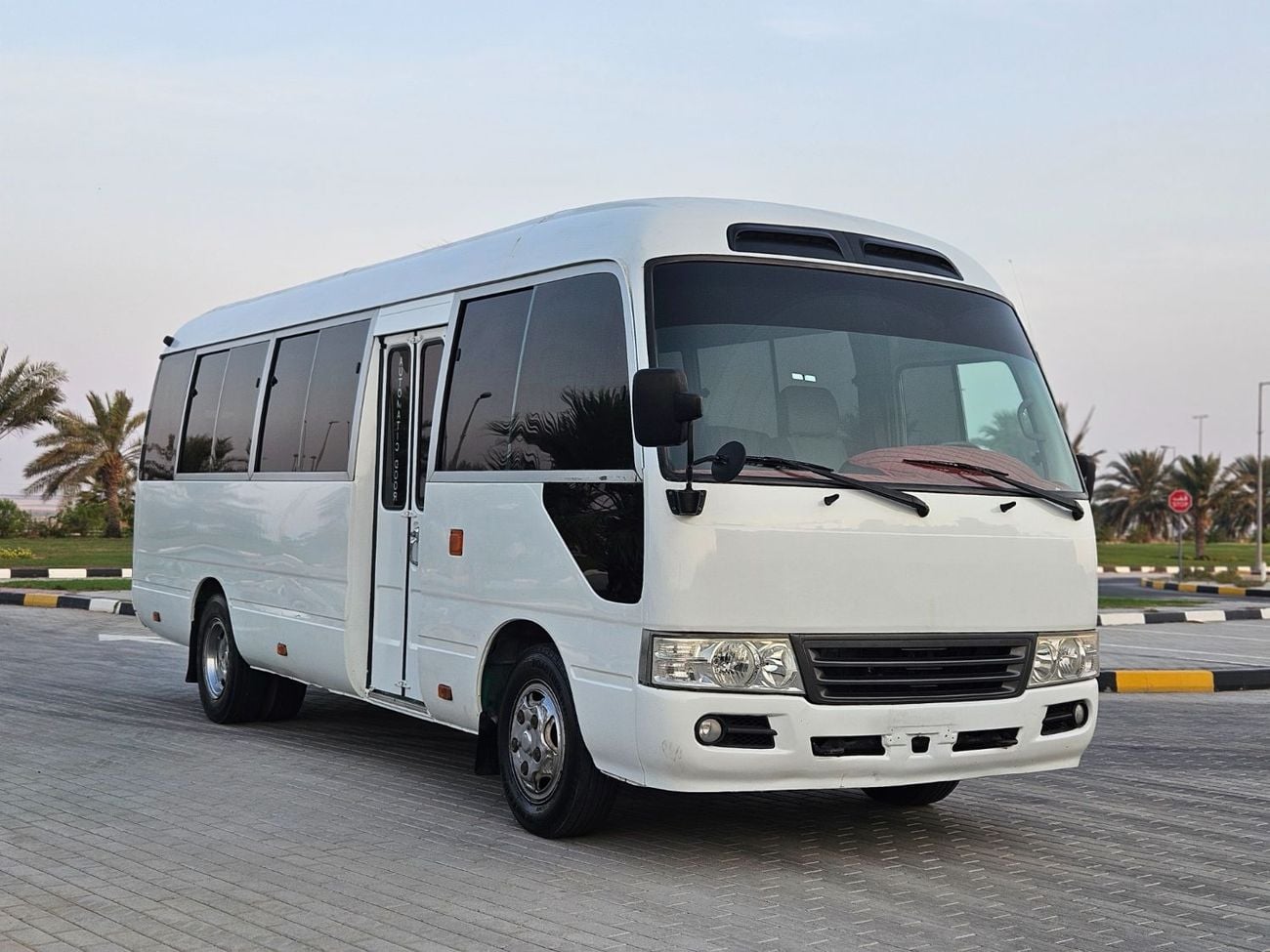Toyota Coaster SWB