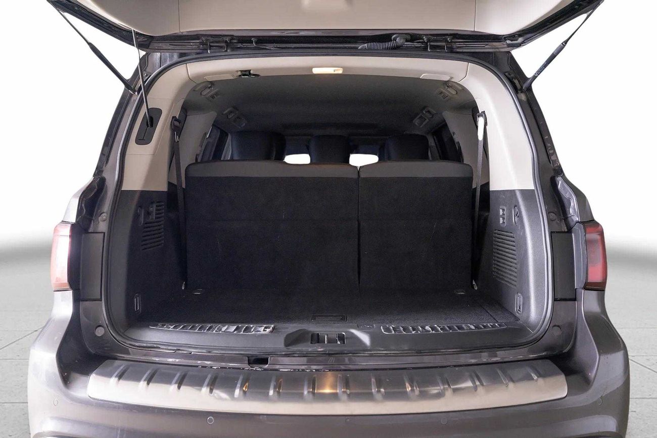 إنفينيتي QX80 LUXE 5.6