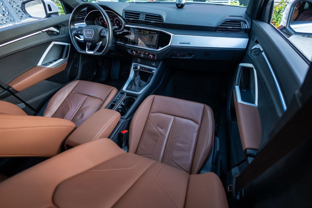 أودي Q3 40 TFSI quattro 2.0L Sportback