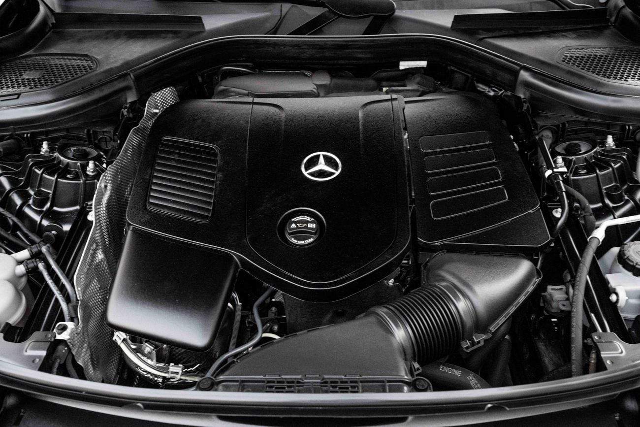 Mercedes Benz GLC200 GLC 200 AMG 4MATIC GLC 200 Premium Plus | 4,505 P.M | 0% Downpayment | 2030 WARRANTY!