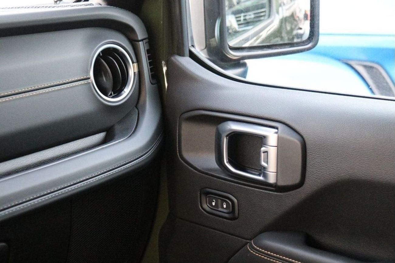 Jeep Wrangler 2024 Jeep Wrangler Sahara 2.0 | 177000 Export Price