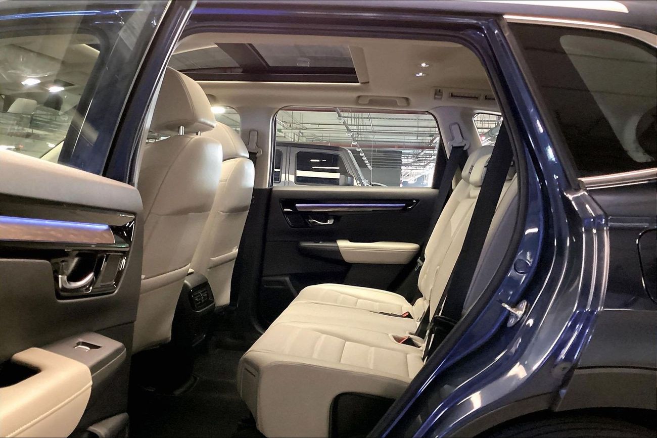 Honda CRV Touring | National Day Celebration | Guaranteed Warranty | 0 Down Payment