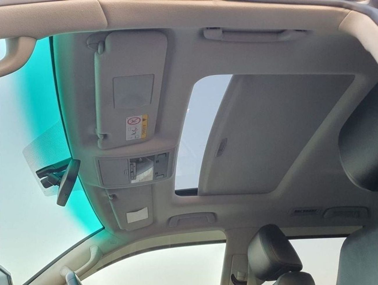 Toyota Land Cruiser Diesel 4.5 Right Hand Liter VX Limited Cool Box Sunroof Leather Power Seats