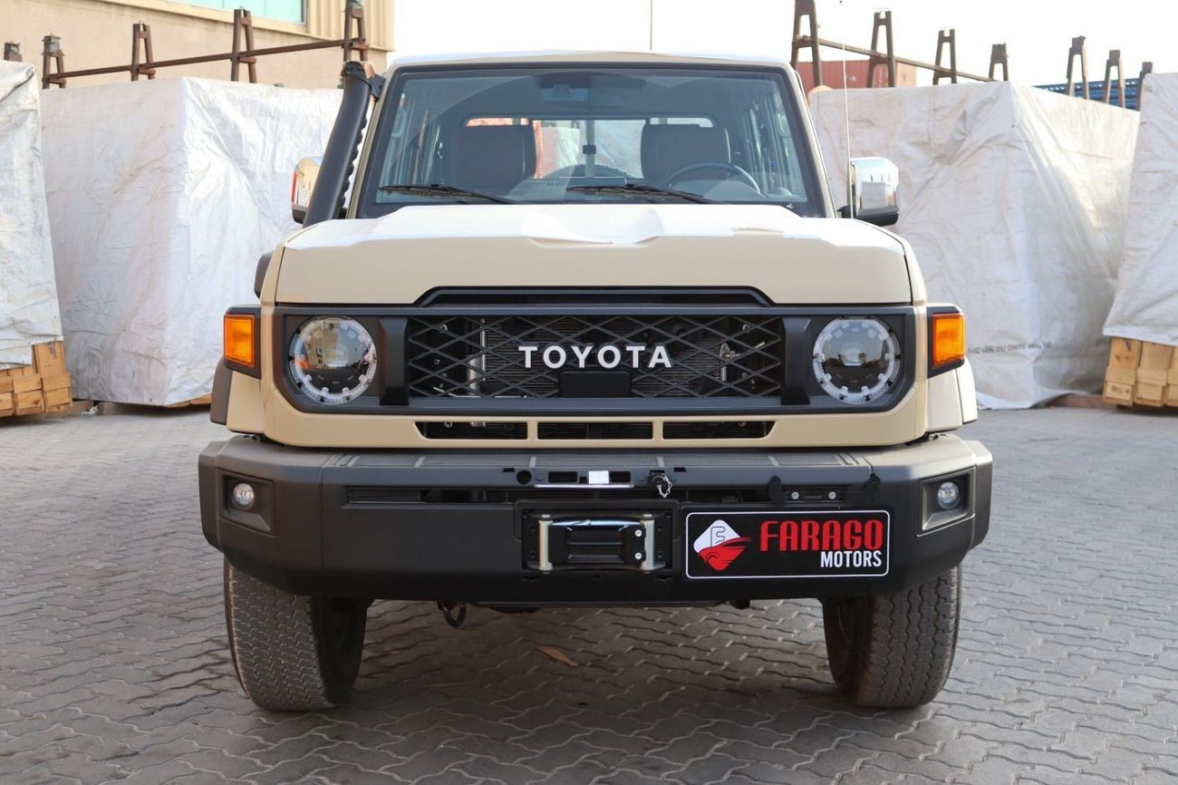 Toyota Land Cruiser Pick Up 2025 LAND CRUISER GRJ 79 4.0 V6 FULL **التصدير فقط خارج الخليج*****EXPORT ONLY