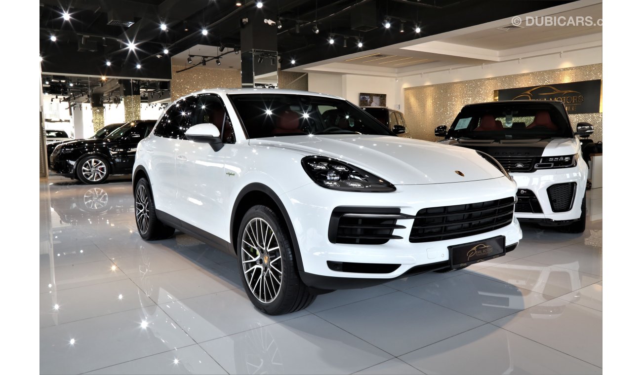 Porsche Cayenne 2019 !! PORSCHE CAYENNE E-HYBRID !! LOW MILEAGE !! UNDER WARRANTY