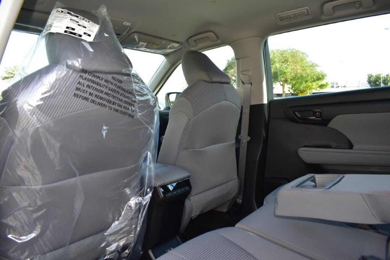 تويوتا هايلاندر Hybrid 2.5L FWD 7-Seater Automatic