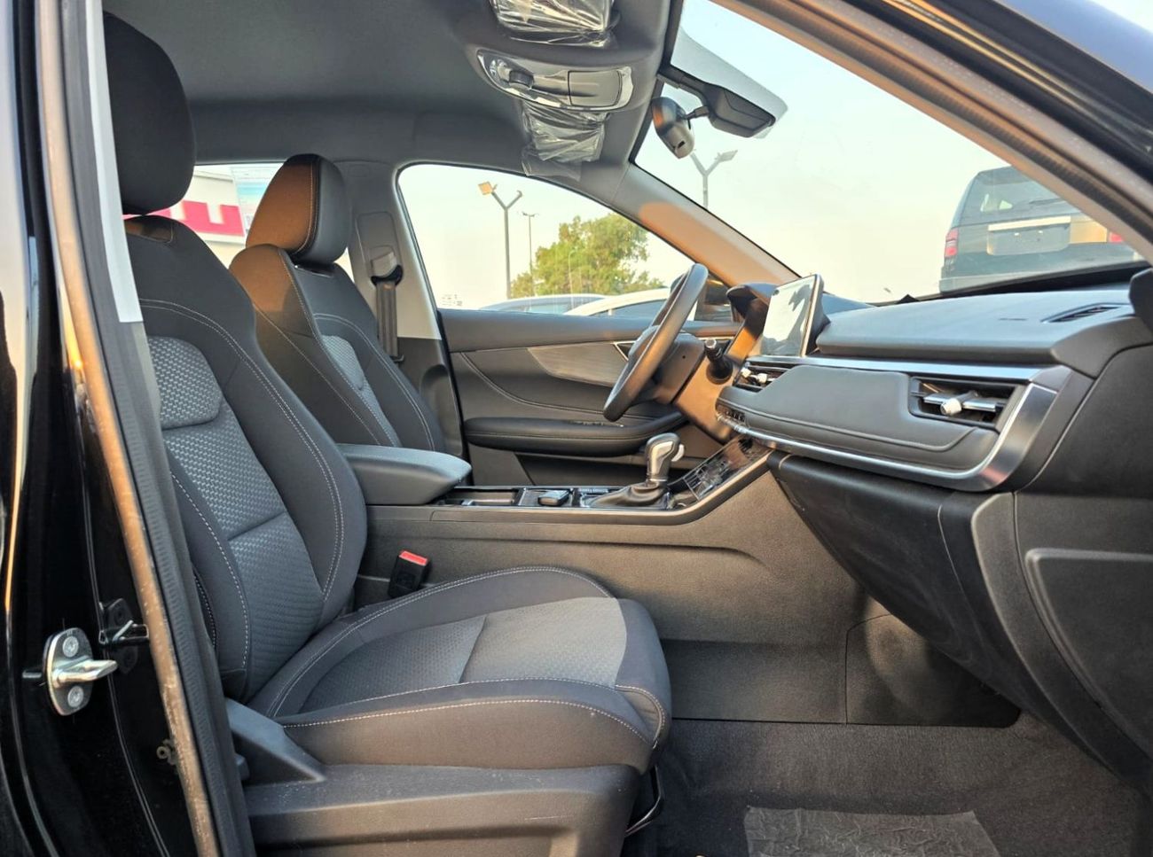 Chery Tiggo 4 Pro CHERY TIGGO4 PRO 1.5L A/T SUV FWD 5Doors 2025 black color