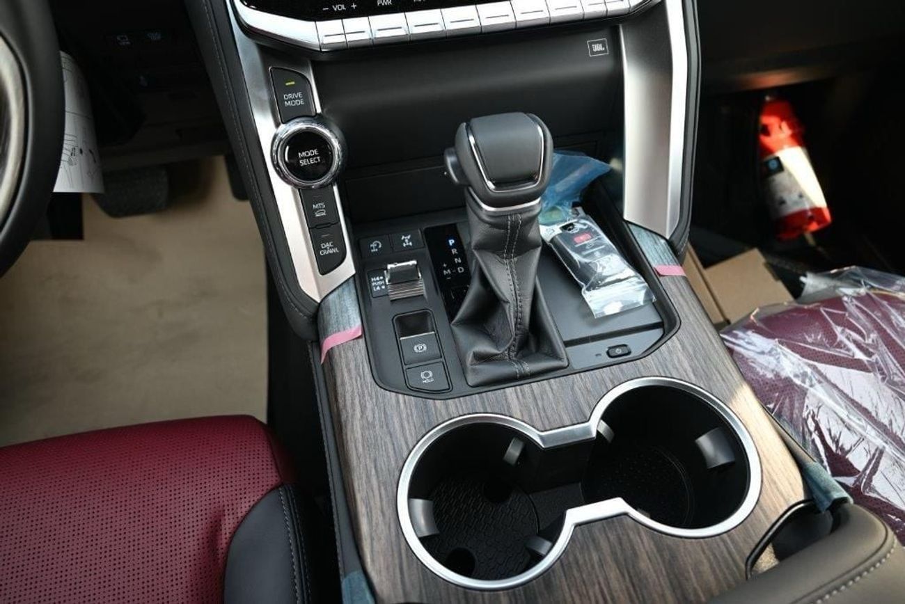 Toyota Land Cruiser VX 3.3L TOYOTA LAND CRUISER 300 VXR V6 3.3L DIESEL TWIN TURBO AUTOMATIC TRANSMISSION