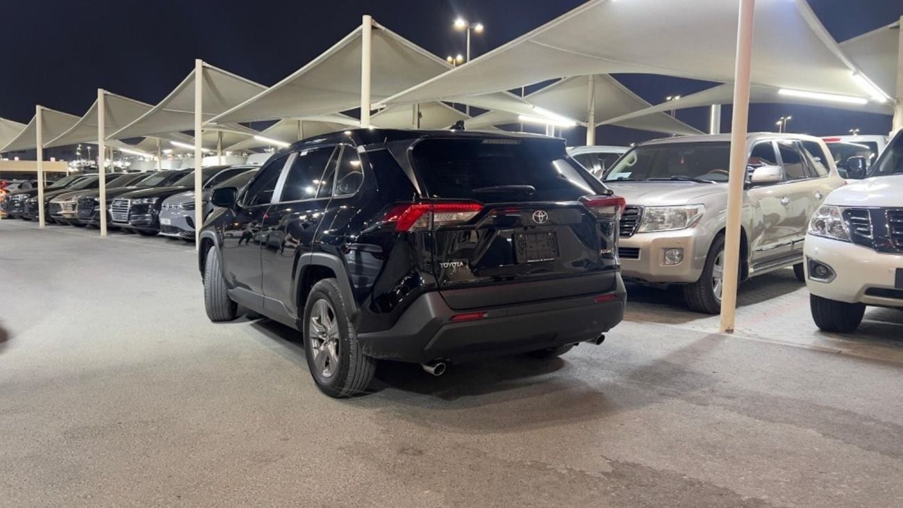 Toyota RAV4 2.5L (2WD) EX