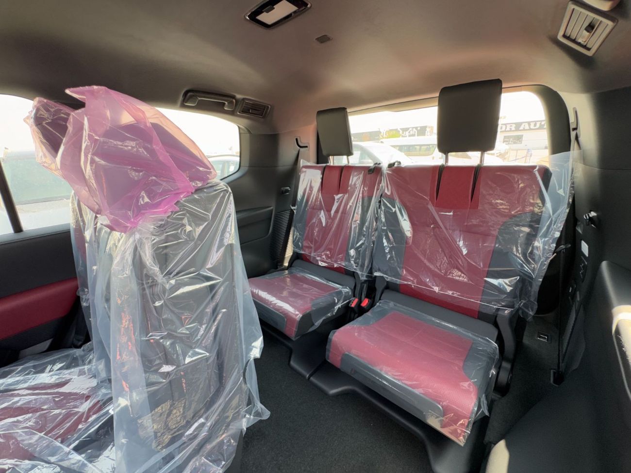 Toyota Land Cruiser 2025 TOYOTA LAND CRUISER VXR 3.3L DIESEL 4X4 7-SEATS GCC BRAND NEW 0KM (ONLY FOR EXPORT)