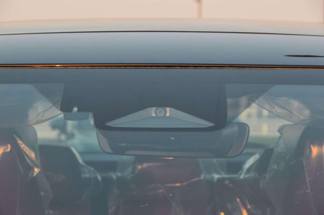 Lexus NX350 LEXUS NX350 2.4L AWD SUV 2025 (SUNROOF)