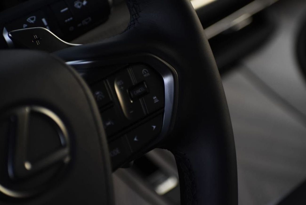 Lexus LM 350h LEXUS LM350H HYBRID 2025 4 SEATER(VIP) EURO SPEC