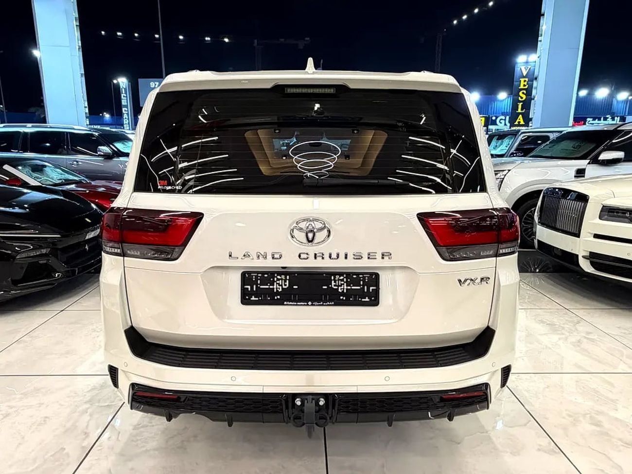 Toyota Land Cruiser VXR NON-TURBO – GCC AL-FUTTAIM – ONLY 3000 KM