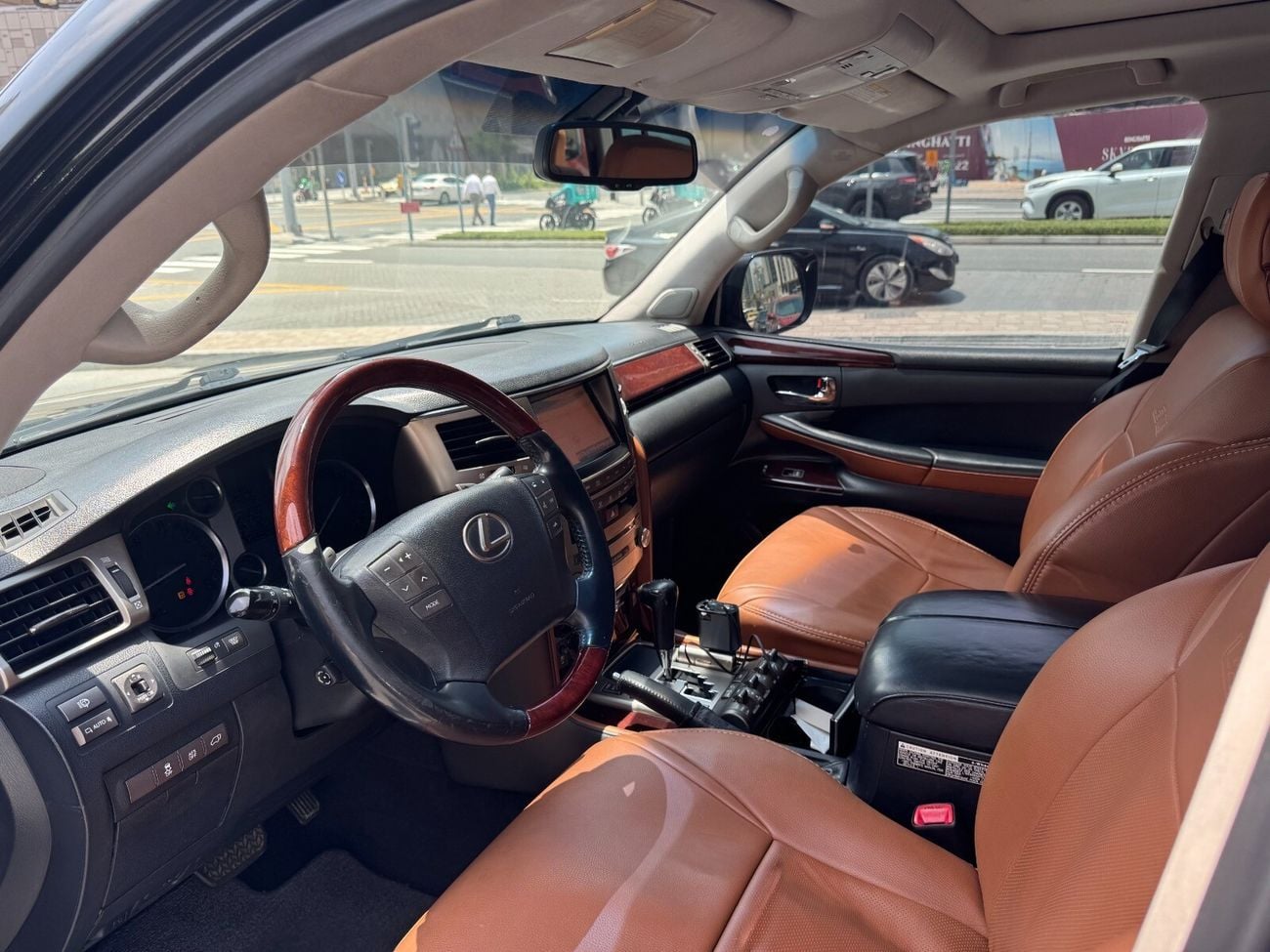 لكزس LX 570 25th Anniversary Edition 5.7L