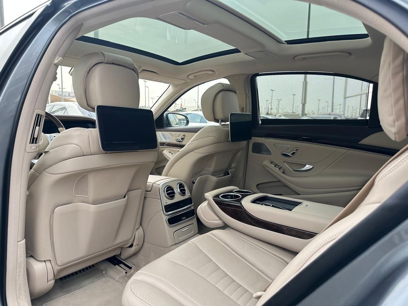 مرسيدس بنز S 560 Mercedes S560_ 2018_ Gulf _in excellent condition_ no problems