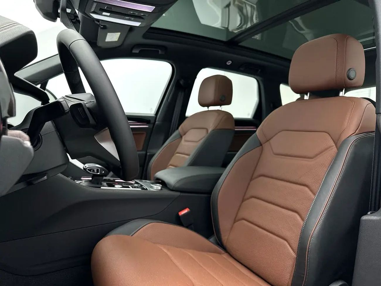 Volkswagen Touareg Elegance 2 3.0L Elegance with Tirano