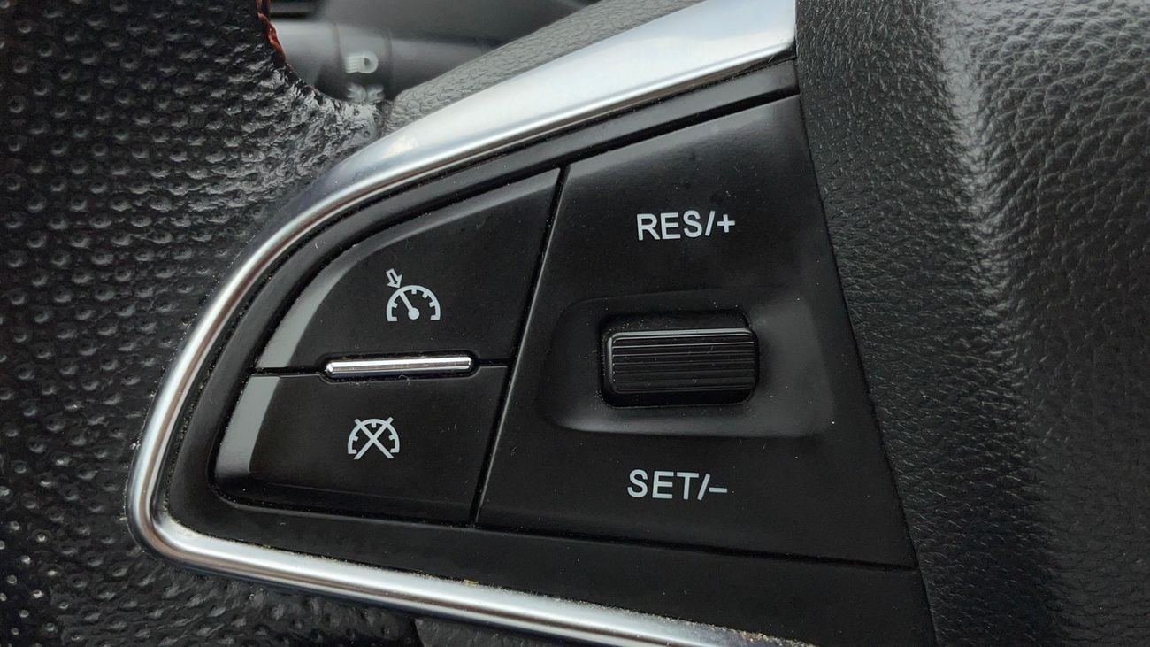 Chevrolet Groove PREMIER 1.5 | Zero Down Payment | Home Test Drive