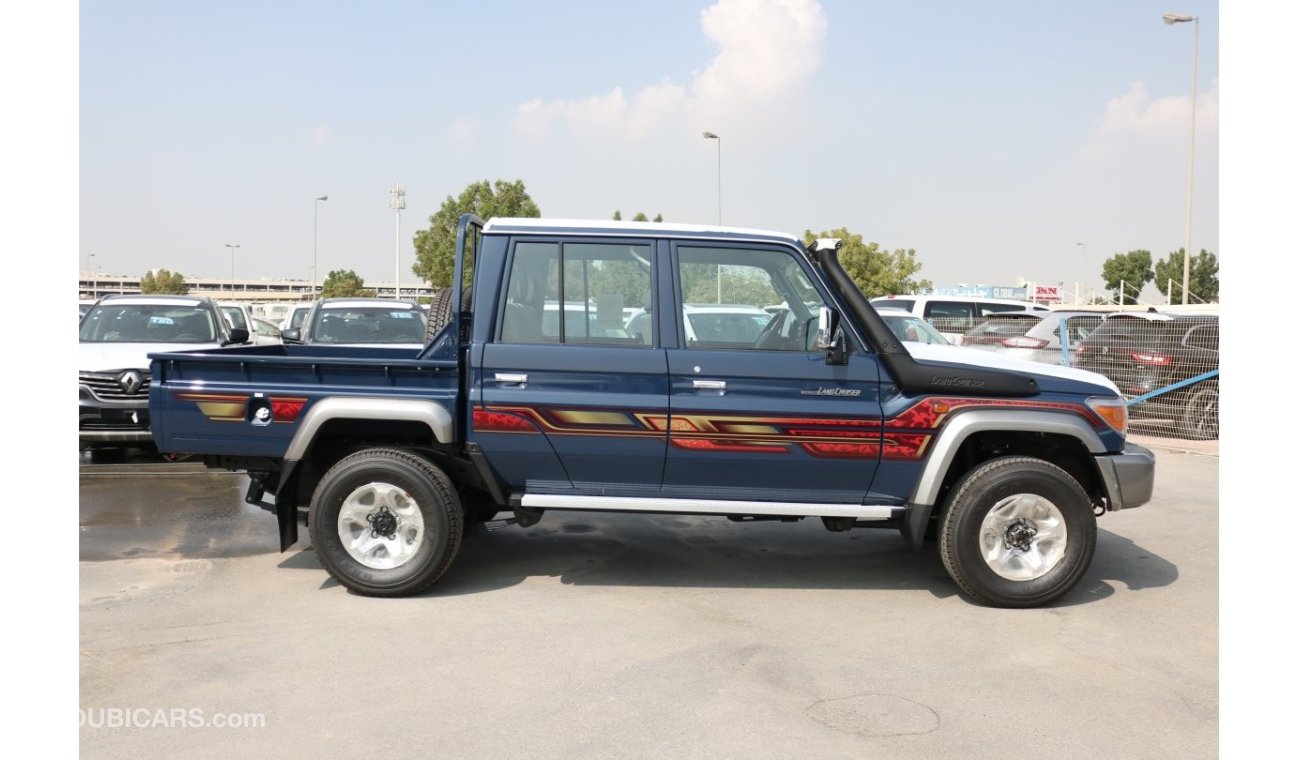 Toyota Land Cruiser Pick Up 4.0L LX V6 DUAL CABIN WITH SNORKEL, WINCH USB POWER SOCKETS
