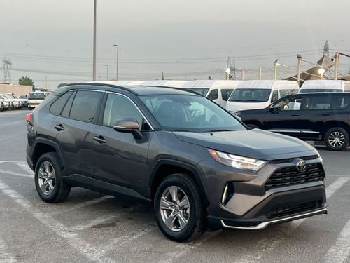 Toyota RAV4 2025 Toyota RAV4 XLE Full Option - 2.5L V6 - Rear CAM - Low Mileage - Radar System -