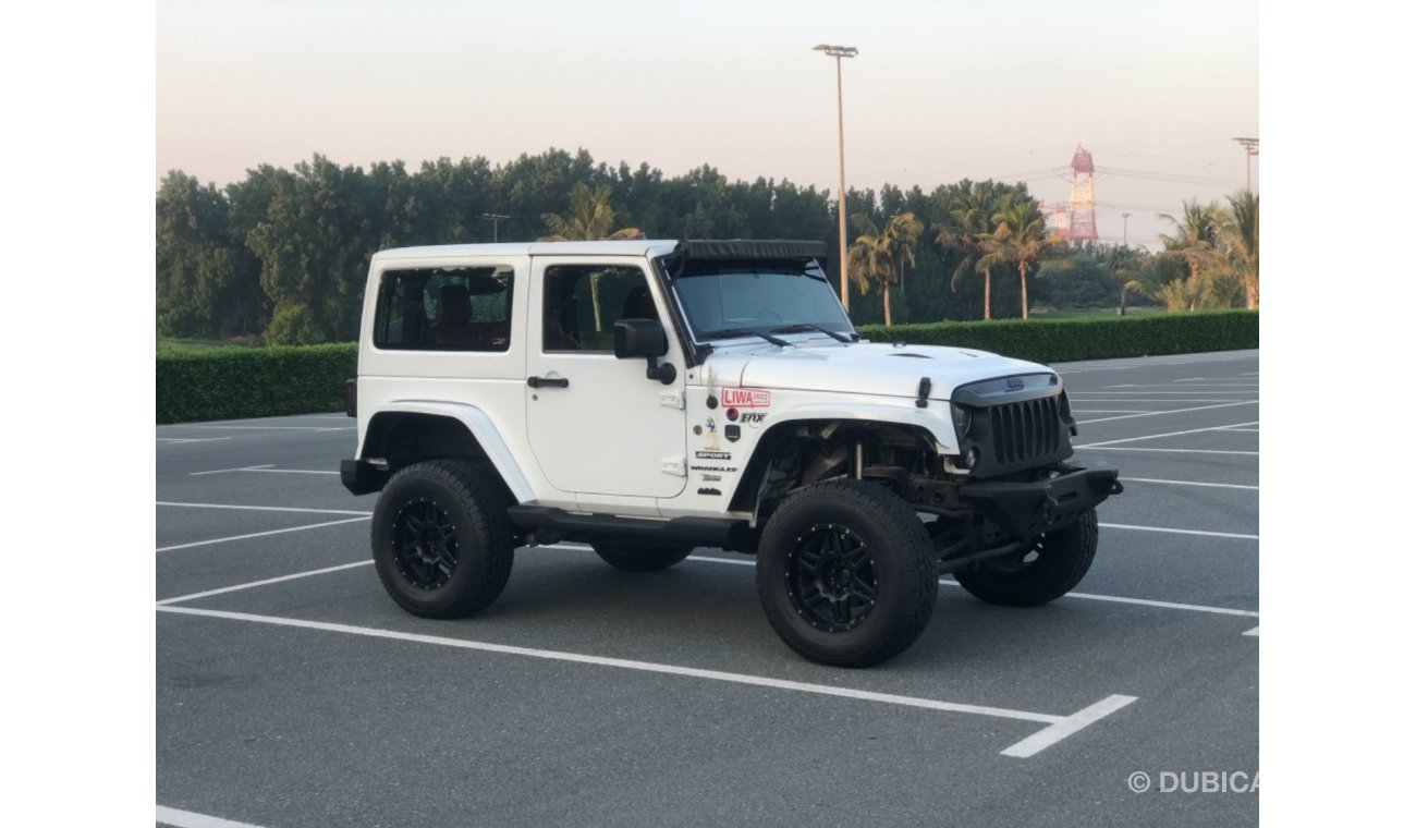 Jeep Wrangler Sport MODEL 2016  original paint GCC car perfect condition inside and outside full option one  owner