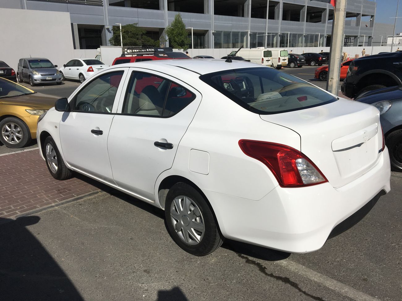 نيسان صني نحن نقدم : * خدمات تمويل السيارات على البنوك * ضمان ممدد * خدمات التسجيل / التصدير