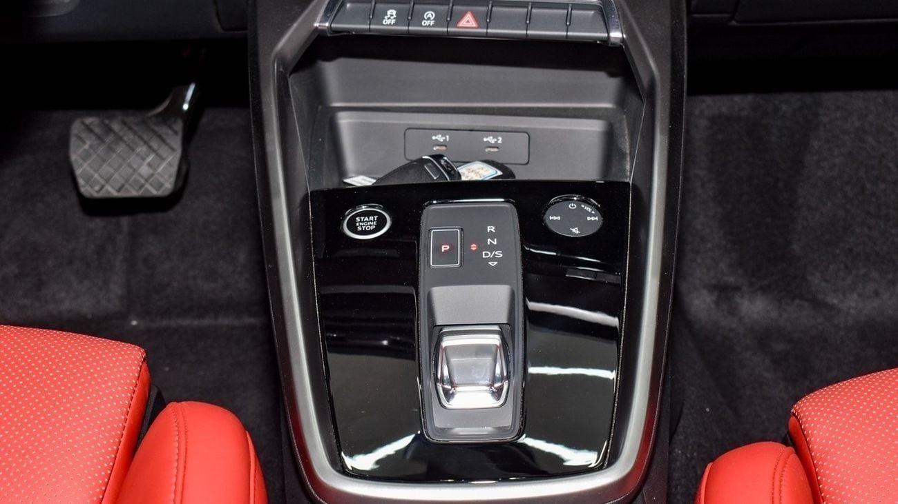 Audi A3 AUDI 35 TFSI  S-Line 2024