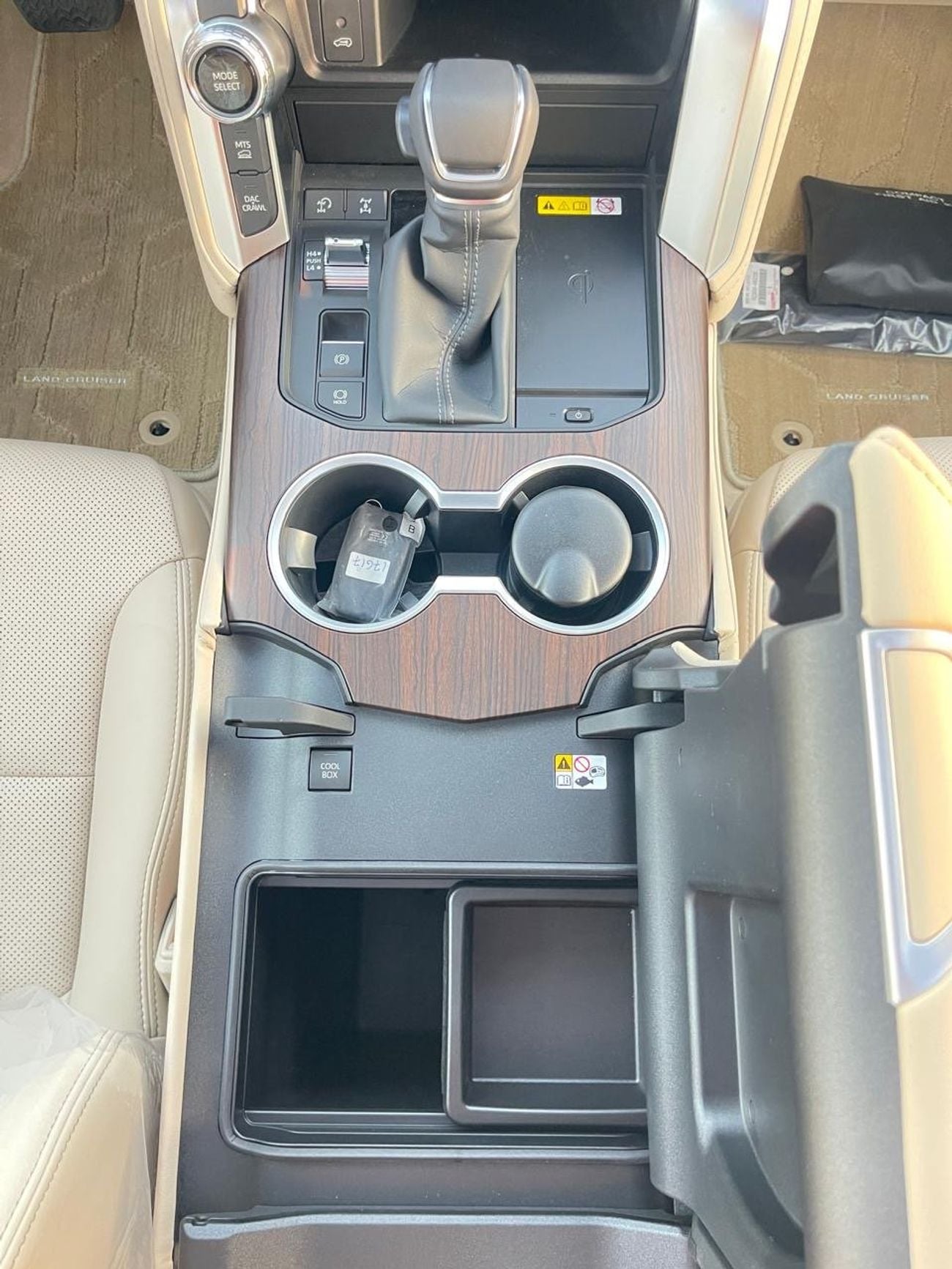 تويوتا لاند كروزر