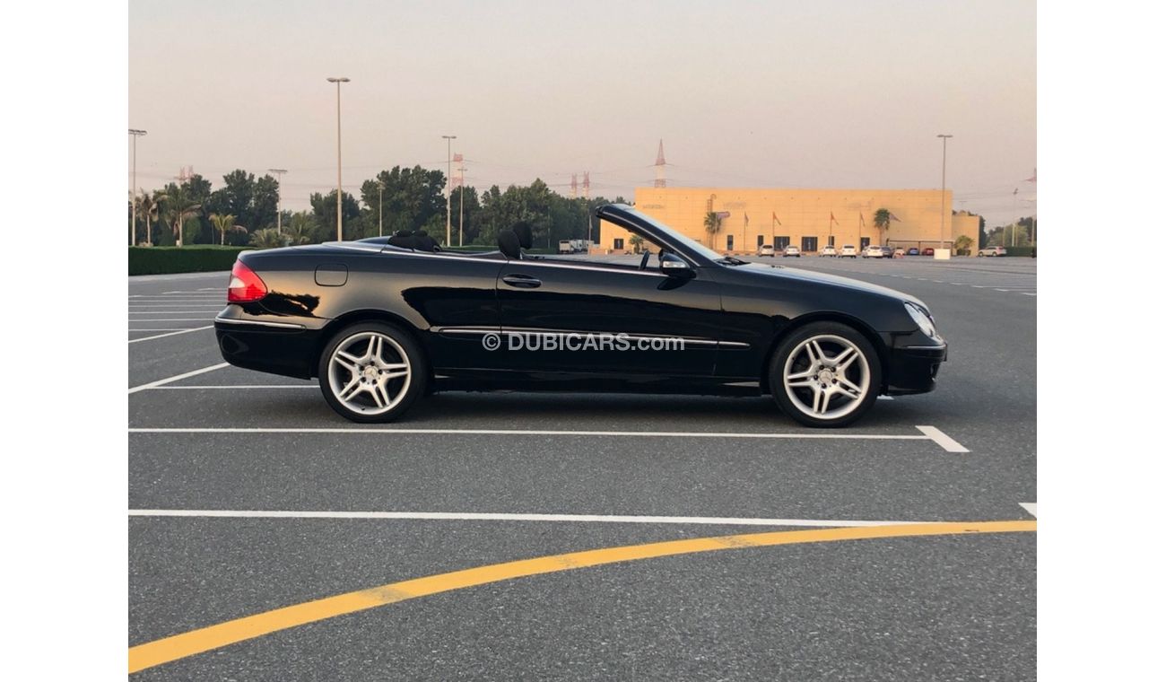 مرسيدس بنز CLK 200 موديل 2009 خليجي  حاله ممتازه جدا من الداخل والخارج مالك واحد من الوكاله