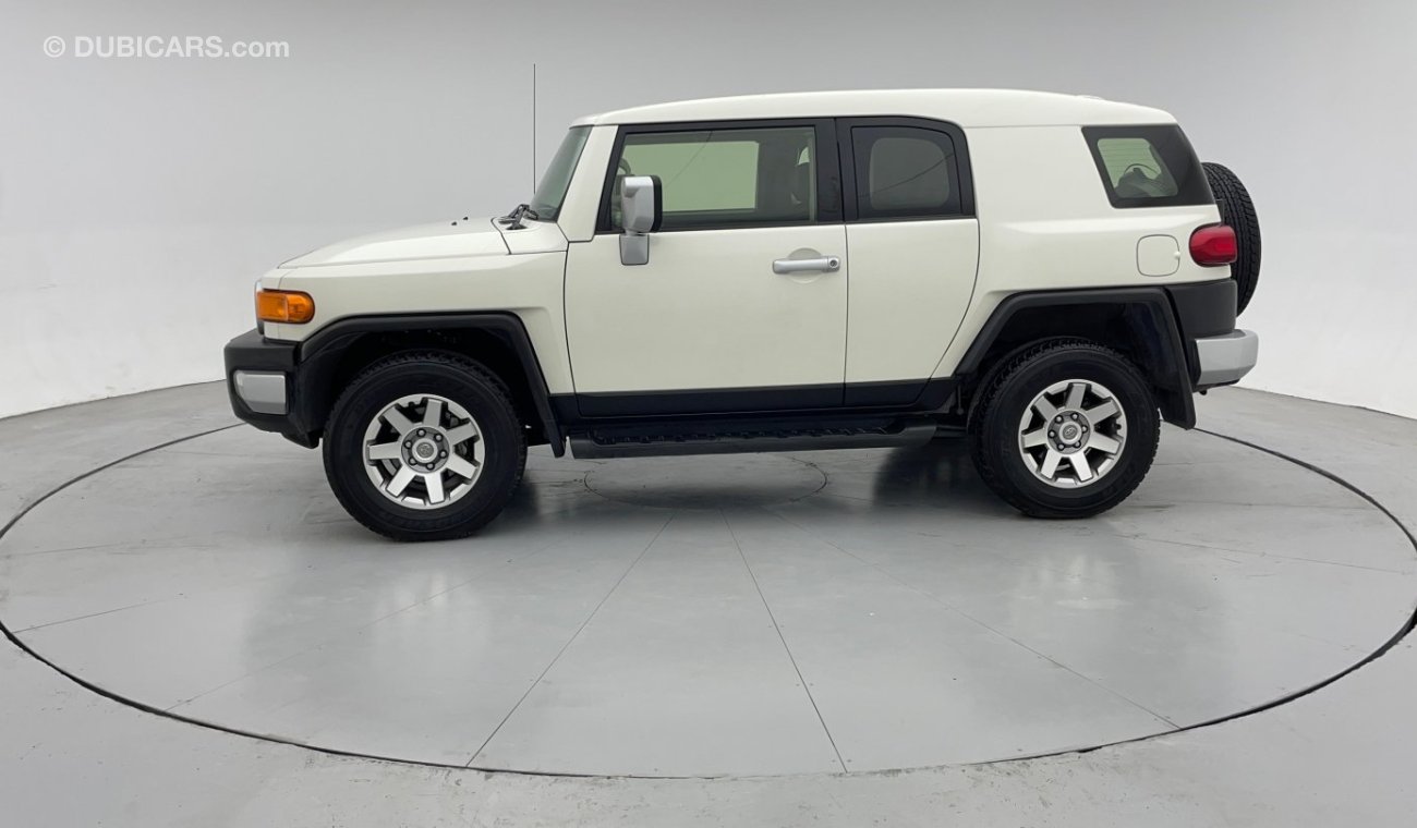 Toyota FJ Cruiser GXR 4 | Zero Down Payment | Free Home Test Drive