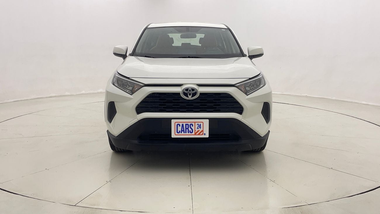 تويوتا راف ٤ EX 2.5 | بدون دفعة مقدمة | اختبار القيادة في المنزل