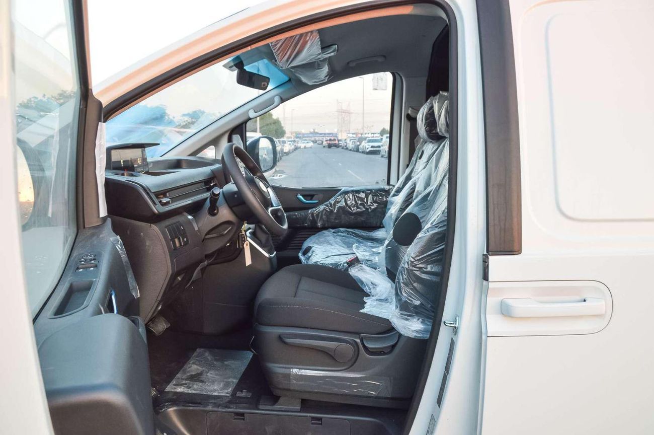 Hyundai Staria  HYUNDAI STARIA 2.2L FWD 5DOOR CARGO VAN 2025