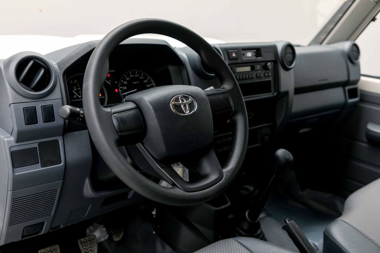 Toyota Land Cruiser 70 LC78 Hardtop 4.2L - 3 Door - Manual - White Inside Bluish Grey | Export Only