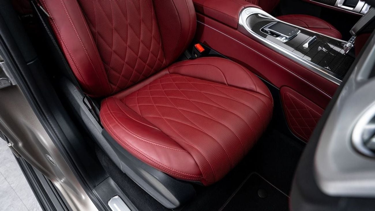 Mercedes-Benz G 63 AMG - 2025 - GCC Specs - Under Warranty and Service Contract