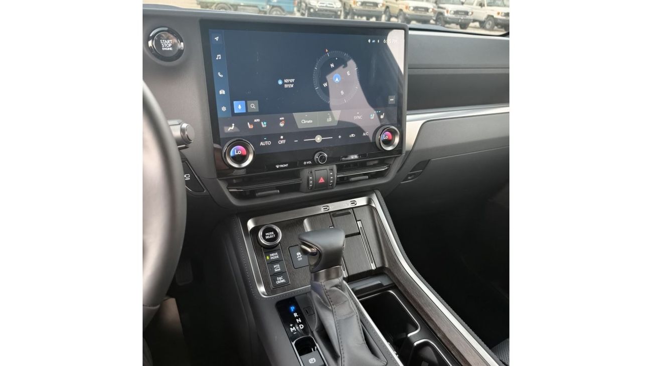 لكزس GX550 2024 Lexus GX550 3.5L Petrol OVERTRAIL European Spec