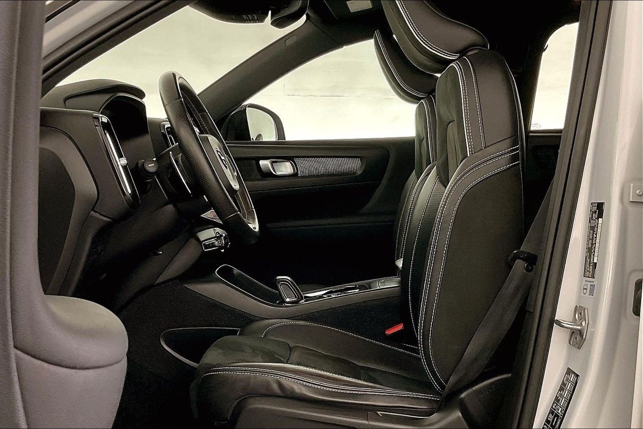 فولفو XC 40 T5 R Design | شامل الضمان | 0 ﺪﻔﻋﺓ ﺃﻮﻟﻯ