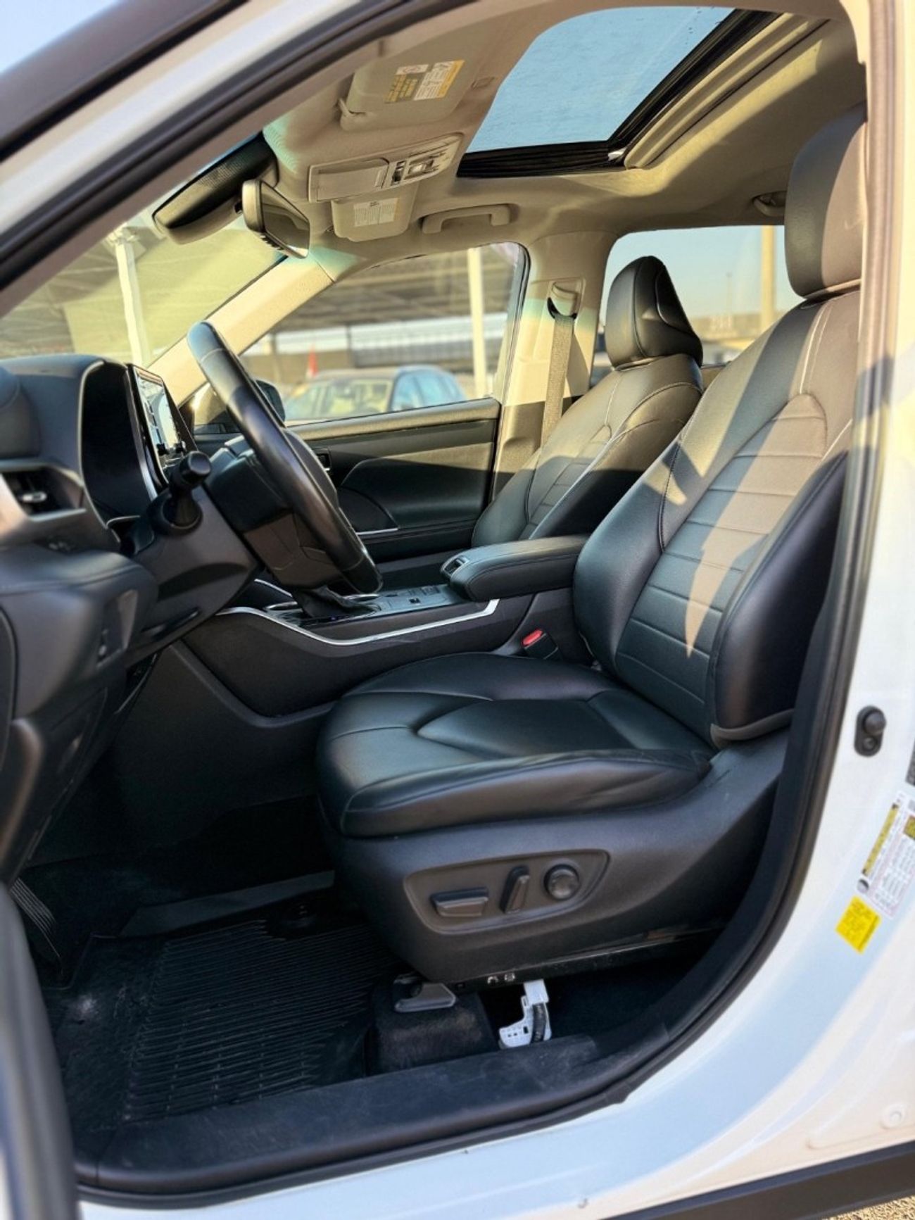 تويوتا هايلاندر TOYOTA Highlander Hybrid XLE Premium