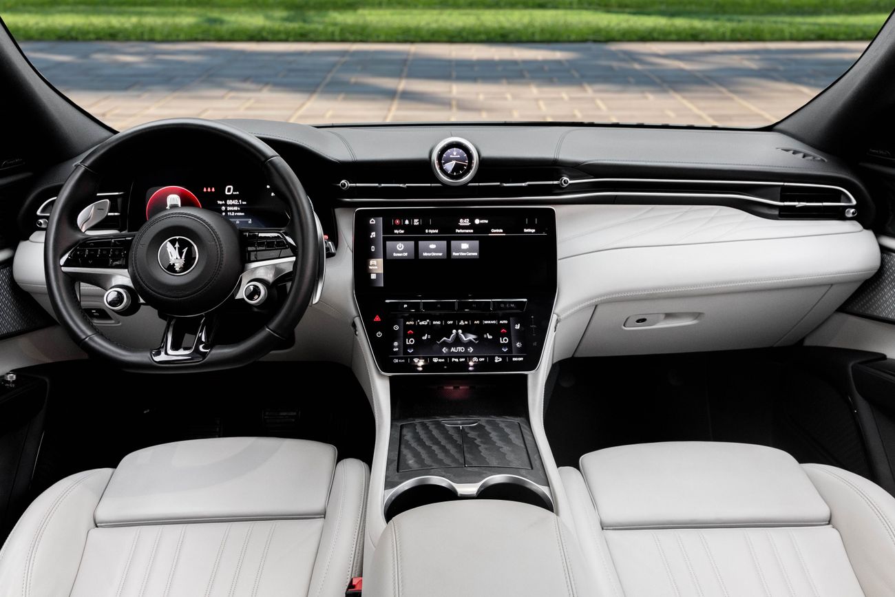 Maserati Grecale Grecale GT Hybrid | 4,035 P.M | 0% Downpayment | AGENCY WARRANTY