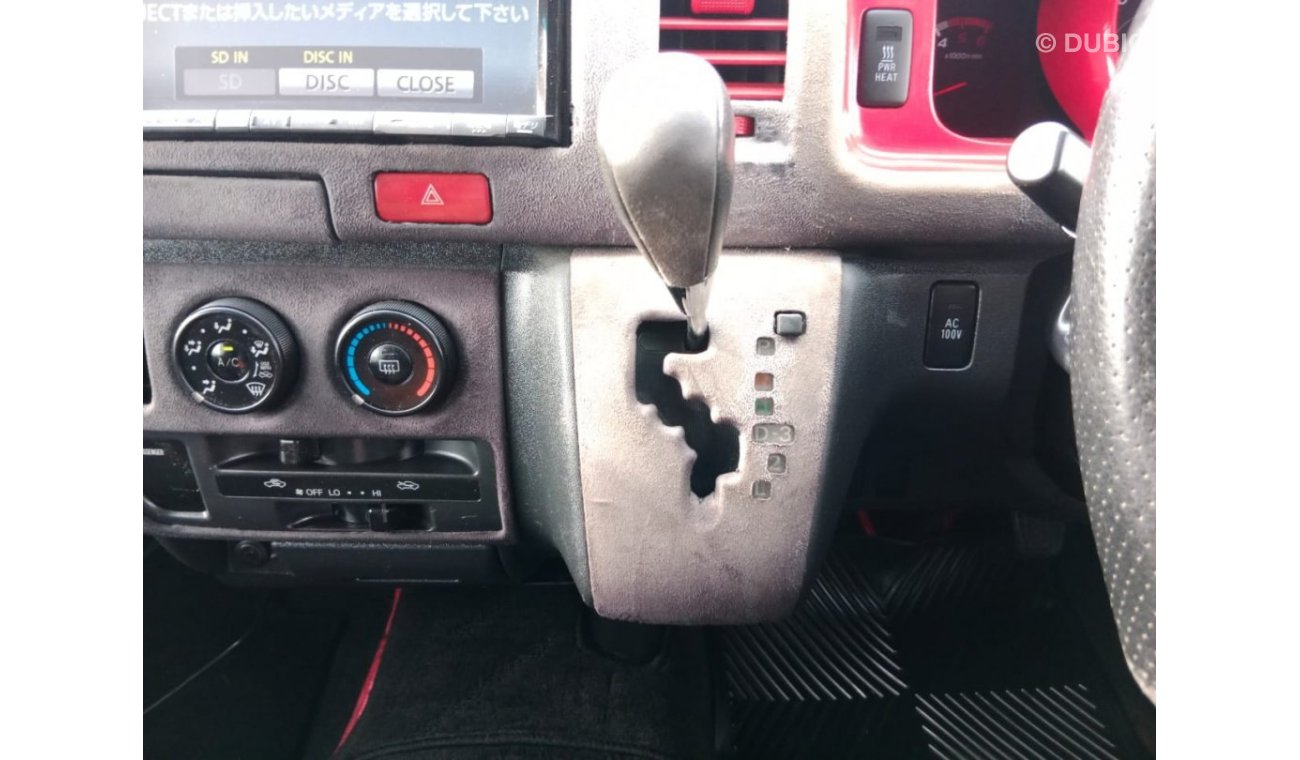 Toyota Hiace TOYOTA HIACE VAN RIGHT HAND DRIVE(PM46703)