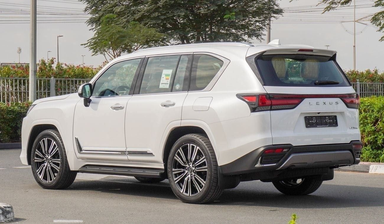 Lexus LX 700h Signature