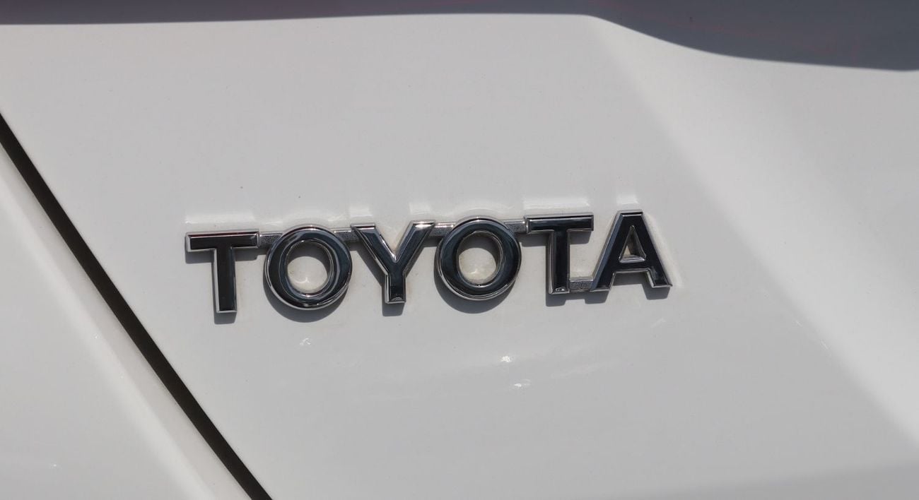 تويوتا يارس تويوتا يارس - خليجى - 2022 - بمحرك 1.5 - بدون حوادث - ممشى قليل - بحاله ممتازه