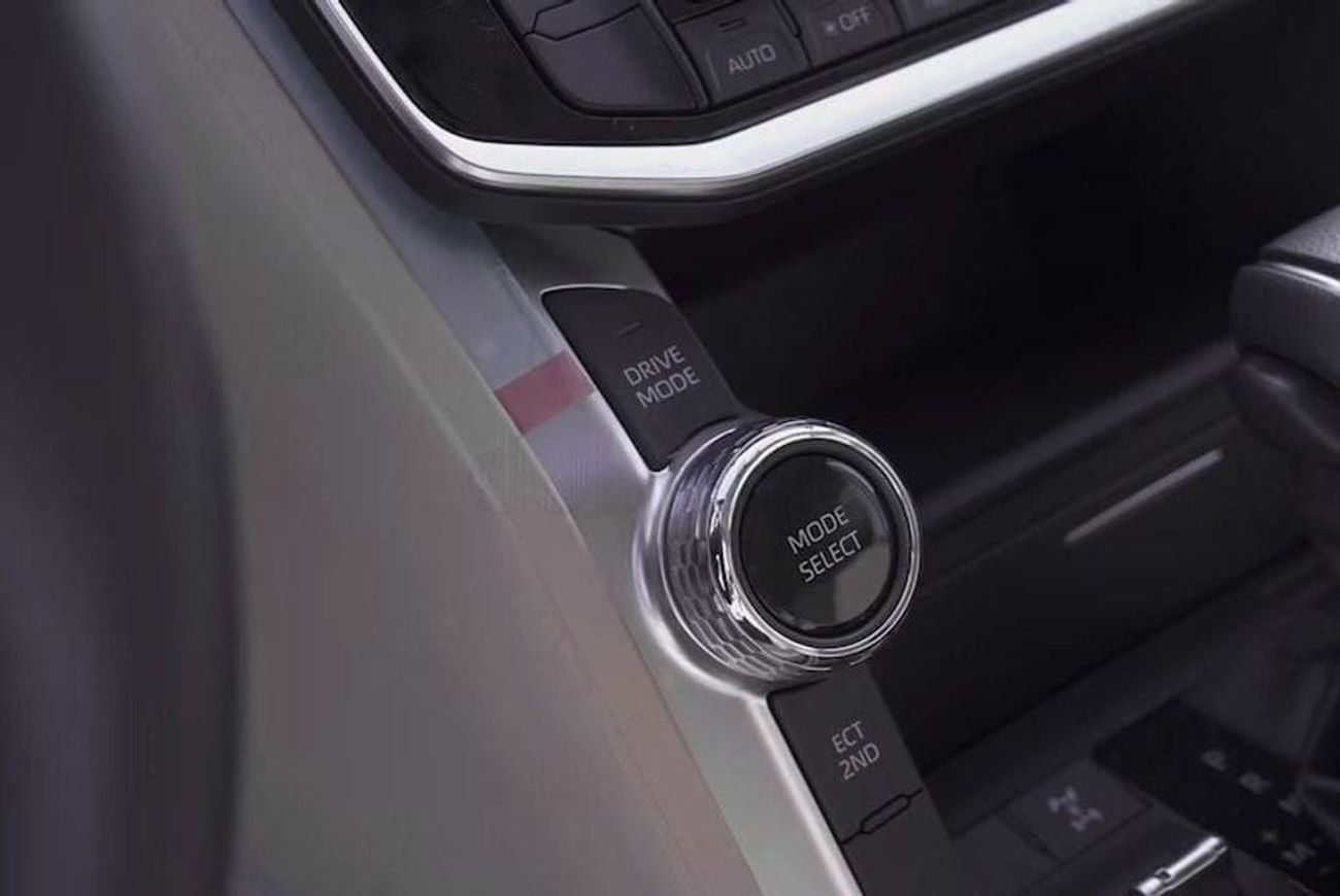 Toyota Land Cruiser Toyota landcrusier GXR 3.5L petrol Twin turbo