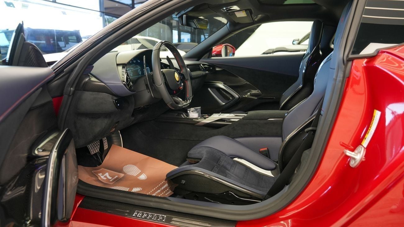 Ferrari 12Cilindri Ferrari 12Cilindri 2025 - Retro Inspired New Face -  2-Door Grand Tourer