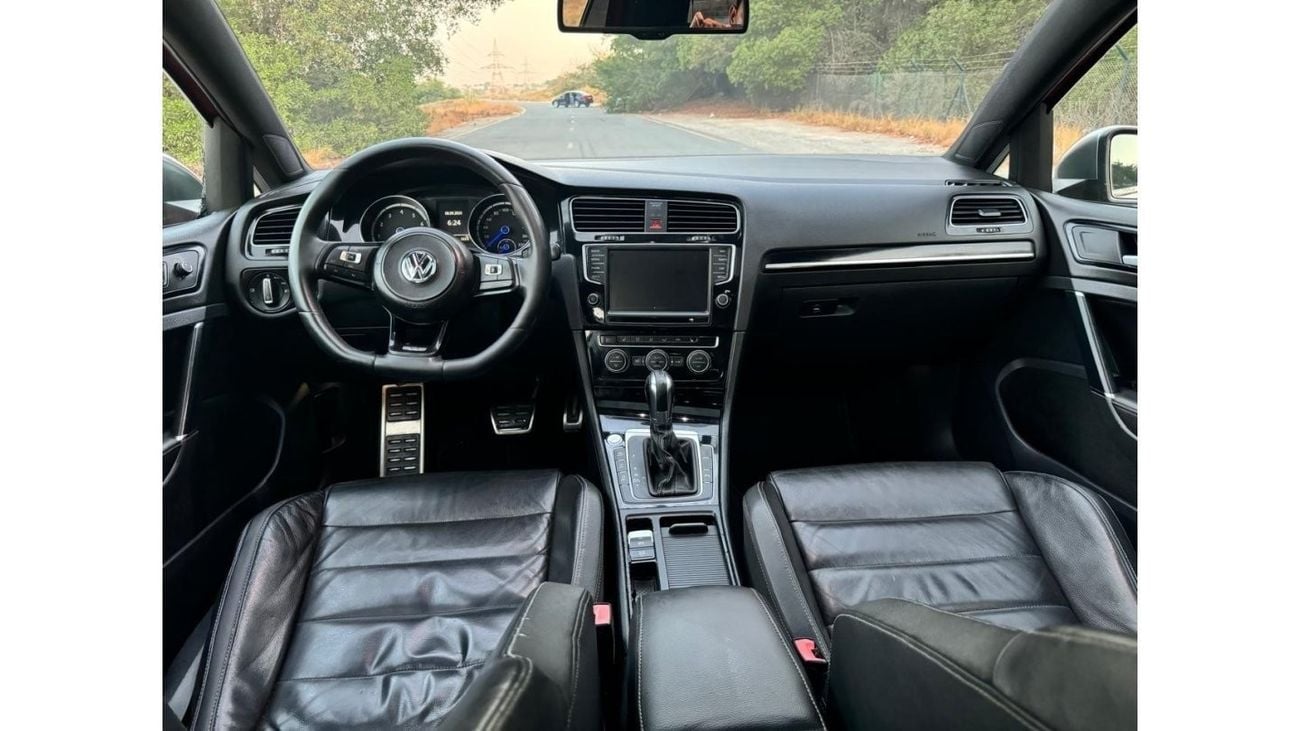 فولكس واجن جولف ار volkswagen golf r 2016 model gcc