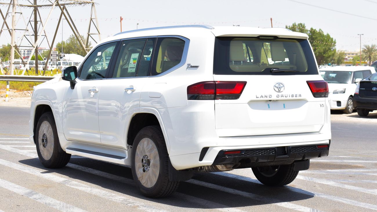 Toyota Land Cruiser LC 300 VX 4.0L | 2022 | For Export Only