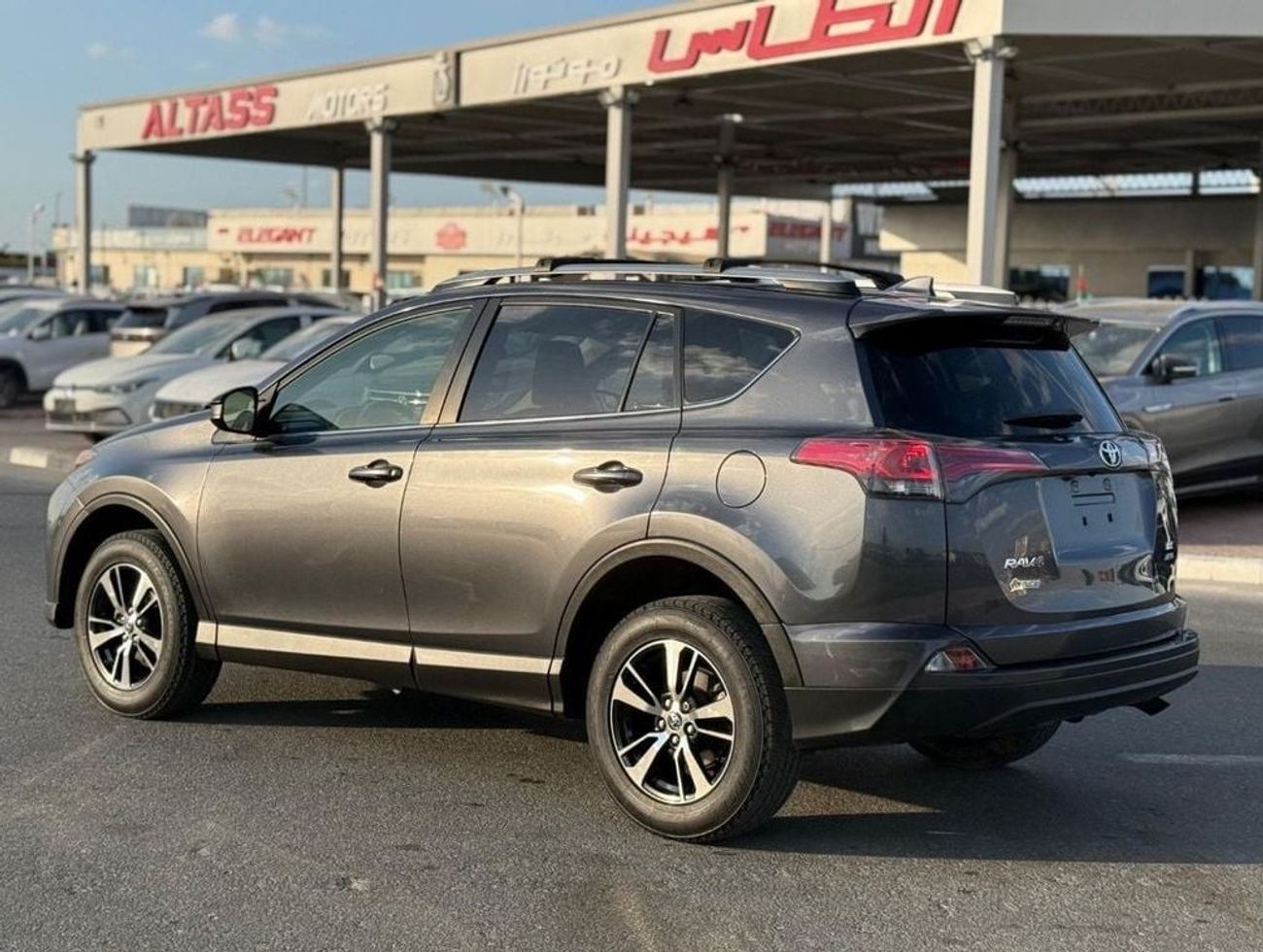 Toyota RAV4 TOYOTA RAV4 4WD 2018