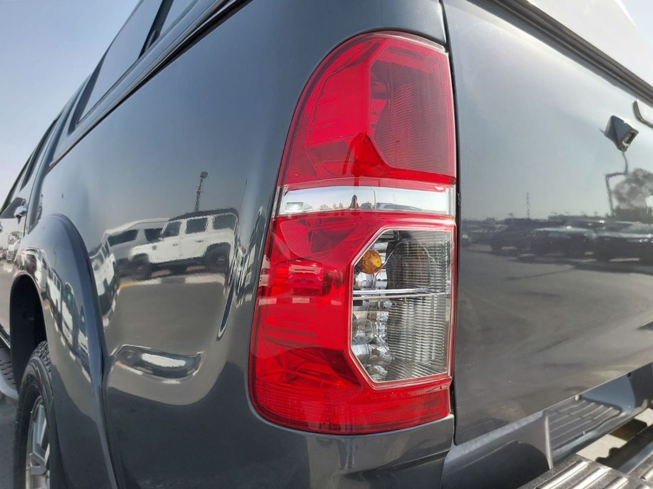 تويوتا هيلوكس TOYOTA HILUX PICKUP RHD 2014 MODEL 3.0 L DIESEL AUTOMATIC(PM35606)