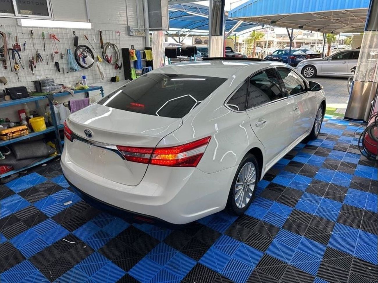 Toyota Avalon 2014 2.5L Hybrid