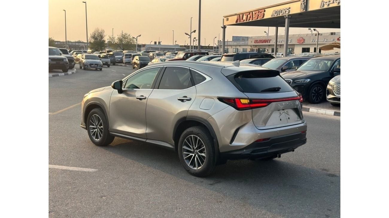 Lexus NX 250 LEXUS NX 250 Premium 2024
